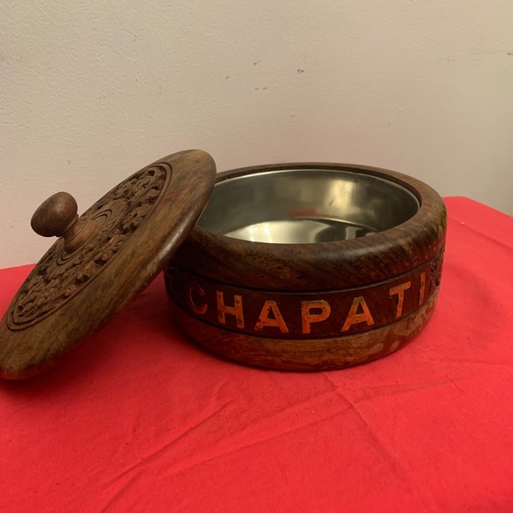 Ancient Chapati Roti Keeper - Picture 2 of 5